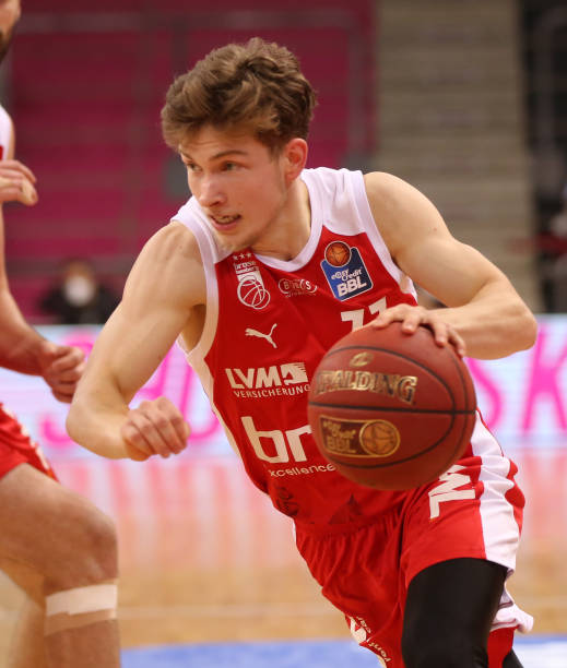 合的核心作 合的核心作